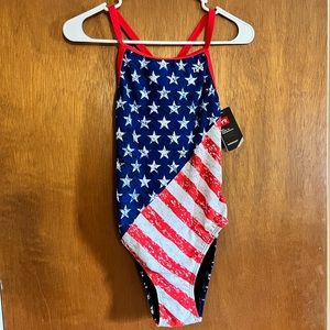 TYR Women’s Durafast One Swimsuit Size 32